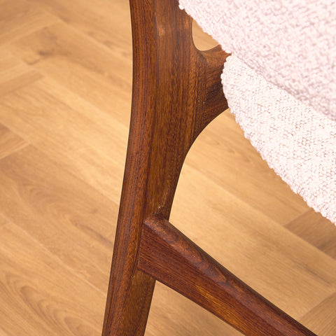 Danish dining chairs in walnut by Erik Buch for Anderstrup Møbelfabrik, model 89