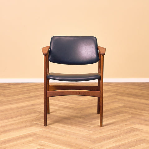 Danish set of 4 dining armchairs in teak by Arne Vodder for Vamo Furniture Factory, model "Lene"