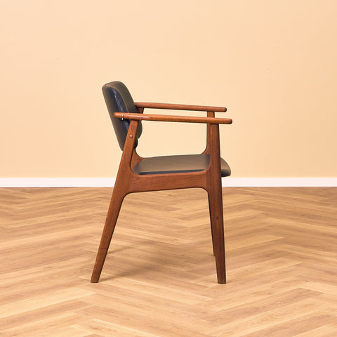 Danish set of 4 dining armchairs in teak by Arne Vodder for Vamo Furniture Factory, model "Lene"