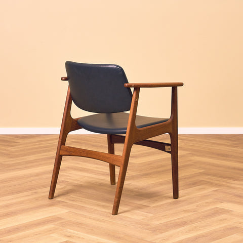 Danish set of 4 dining armchairs in teak by Arne Vodder for Vamo Furniture Factory, model "Lene"