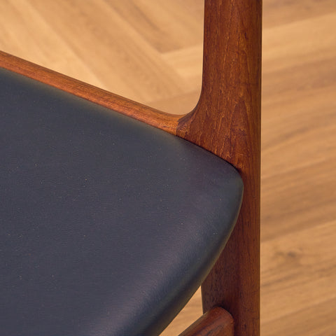 Danish set of 4 dining armchairs in teak by Arne Vodder for Vamo Furniture Factory, model "Lene"