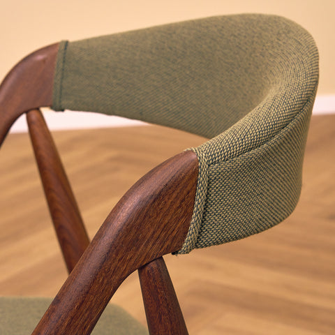 Danish dining chairs in walnut, model 31 by Kai Kristiansen