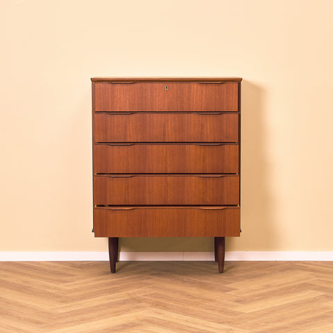 Danish chest of drawers in teak by Ejsing Møbelfabrik