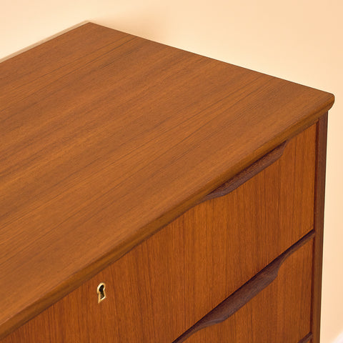 Danish chest of drawers in teak by Ejsing Møbelfabrik
