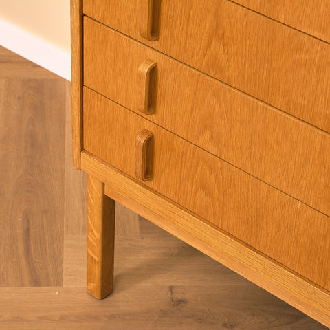 Swedish bookshelf in oak by Bertil Fridhagen for Bodafors