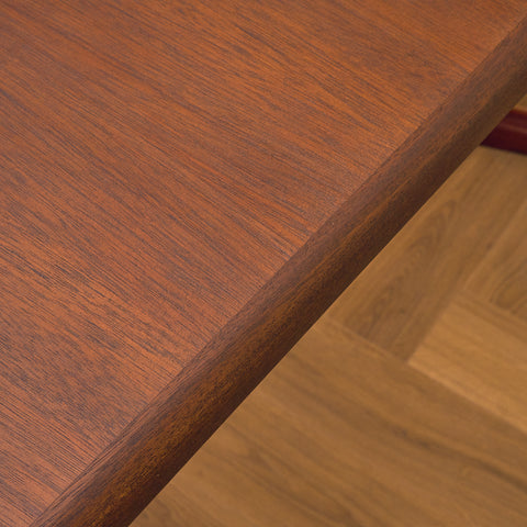 Danish oval dining table in mahogany by Skovby Møbelfabrik