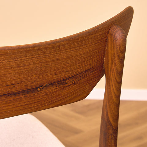 Danish set of 6 dining chairs in teak by Schiønning & Elgaard