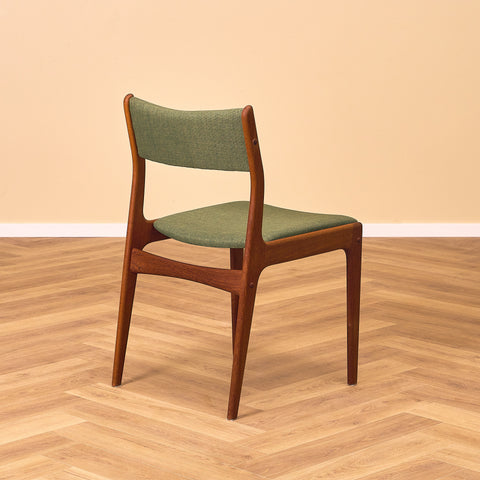 Danish dining chairs, set of 2,  in teak by Johannes Andersen for Uldum Mobelfabrk