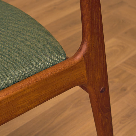 Danish dining chairs, set of 2,  in teak by Johannes Andersen for Uldum Mobelfabrk