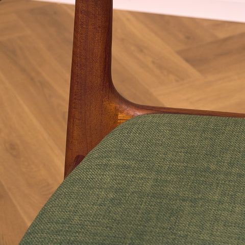 Danish dining chairs, set of 2,  in teak by Johannes Andersen for Uldum Mobelfabrk
