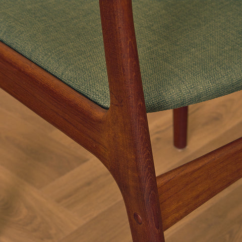 Danish dining chairs, set of 2,  in teak by Johannes Andersen for Uldum Mobelfabrk
