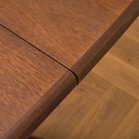 Danish oval dining table in mahogany by Skovby Møbelfabrik