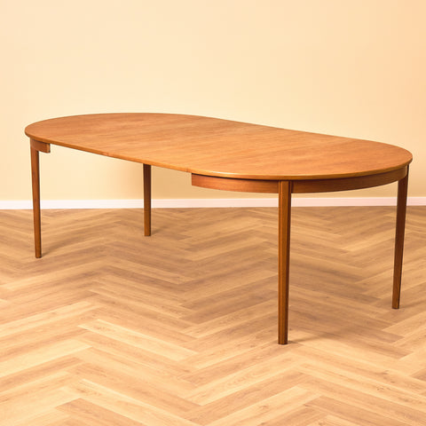 Swedish round dining table in teak by B. Fridhagen for Bodafors