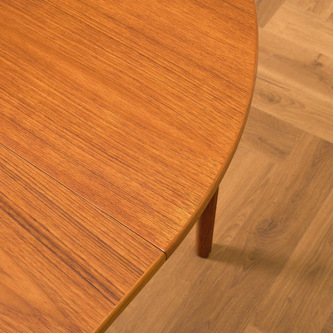 Swedish round dining table in teak by B. Fridhagen for Bodafors