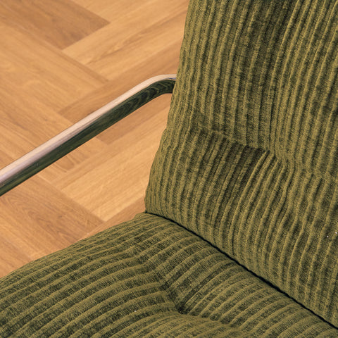 Mid-century armchair in chrome by Peter Hoyte