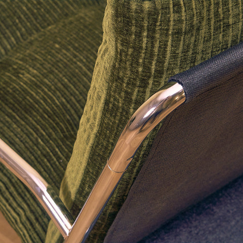 Mid-century armchair in chrome by Peter Hoyte
