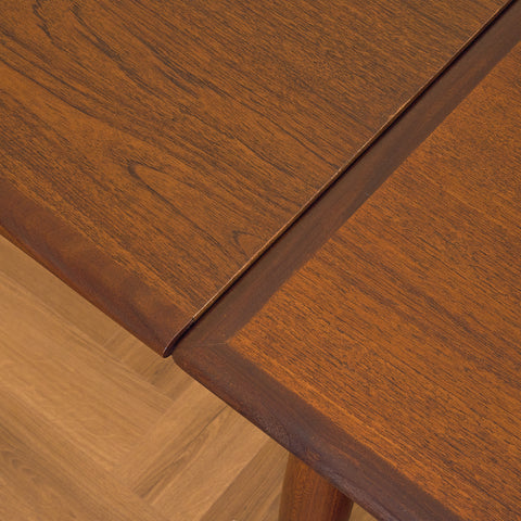 Danish dining table in teak