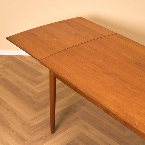 Danish rectangular dining table in teak