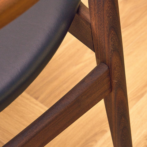 Danish set of 4 dining chairs in teak and walnut