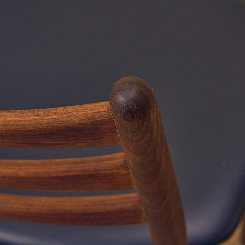 Danish set of 4 dining chairs in teak and walnut