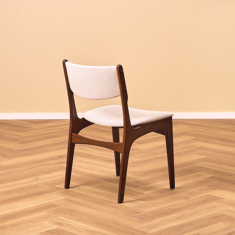 Danish set of 5 dining chairs in solid walnut by Erik Buch
