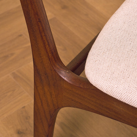 Danish set of 5 dining chairs in solid walnut by Erik Buch