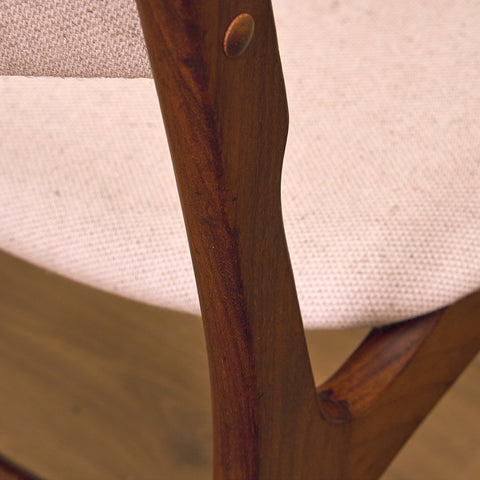Danish set of 5 dining chairs in solid walnut by Erik Buch