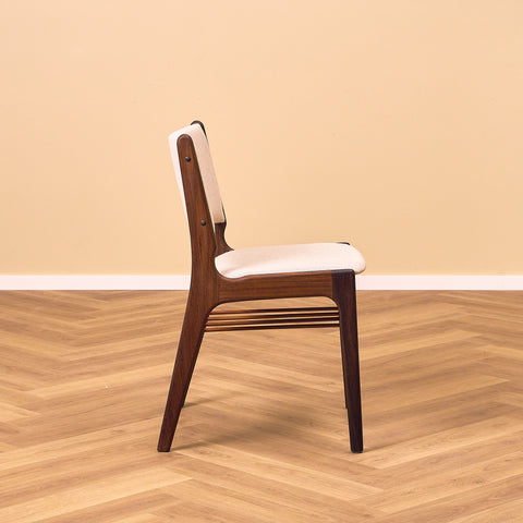 Danish dining chairs in walnut by Erik Buch for Anderstrup Møbelfabrik, model 89