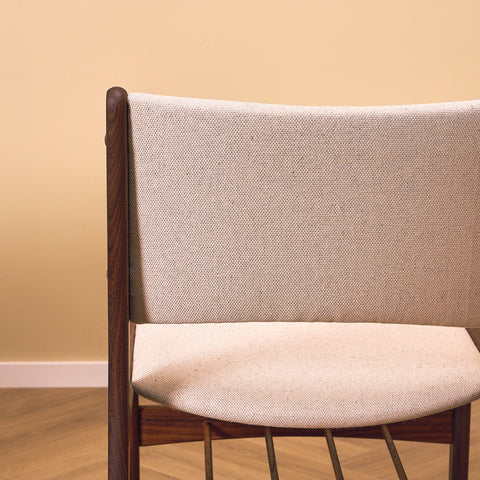 Danish dining chairs in walnut by Erik Buch for Anderstrup Møbelfabrik, model 89