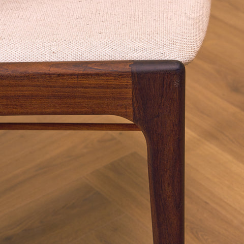Danish dining chairs in walnut by Erik Buch for Anderstrup Møbelfabrik, model 89