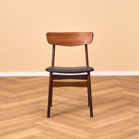 Danish set of 4 dining chairs in teak by Schiønning & Elgaard