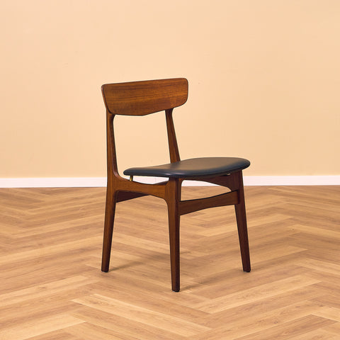 Danish set of 4 dining chairs in teak by Schiønning & Elgaard