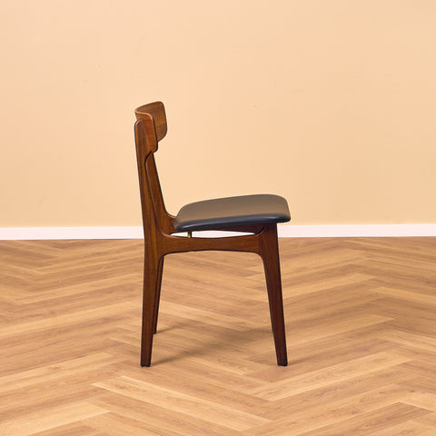 Danish set of 4 dining chairs in teak by Schiønning & Elgaard
