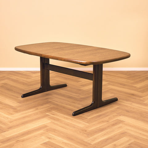Danish oval conference table in oak by Skovby Møbelfabrik