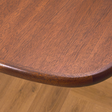 Danish oval dining table in mahogany by Skovby Møbelfabrik