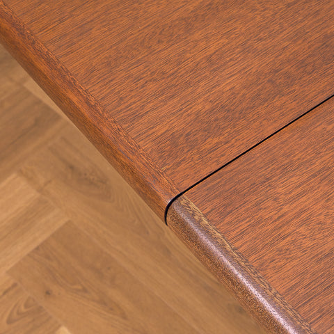 Danish oval dining table in mahogany by Skovby Møbelfabrik