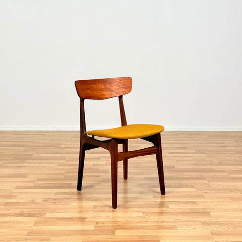 Danish set of 6 dining chairs in teak by Schiønning & Elgaard