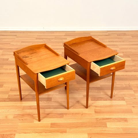 Swedish set of 2 bedside table in oak by AB Erik Andersson & Co., Rottne