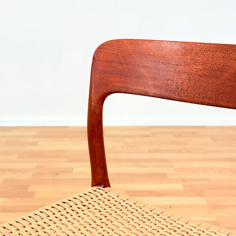 Danish set of 4 dining chairs 'model 75' by Niels O. Moller