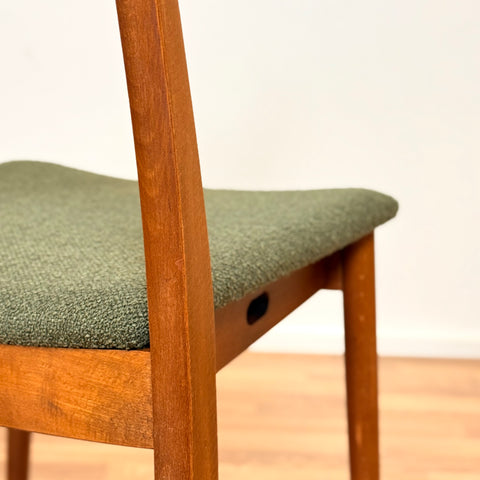 Set of 8 dining chairs in teak & beech, 1950s-60s, Denmark