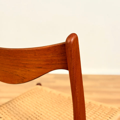 Single dining chair in teak by Arne Wahl Iversen for Glyngøre Stolefabrik, model 'GS60'