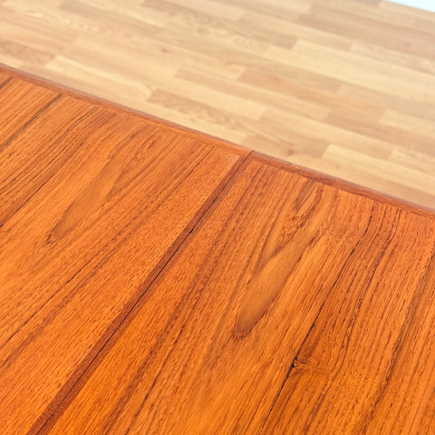 Large danish round dining table in teak