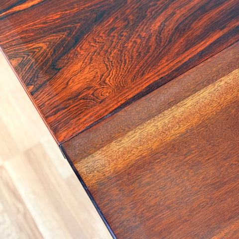 Danish round dining table in Santos rosewood by Villy Schou Andersen