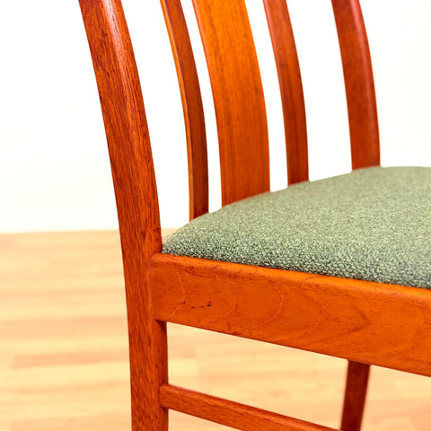 Swedish set of 4 dining chairs in teak