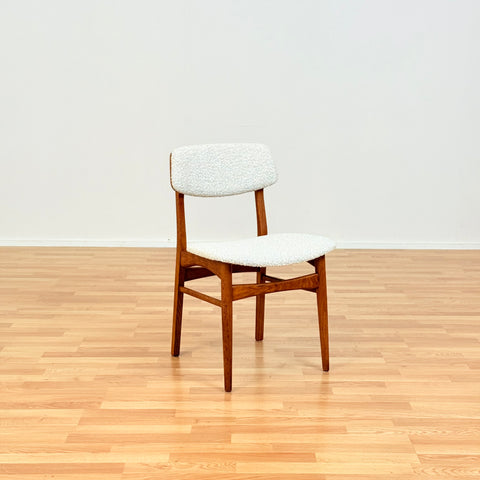 Danish dining chairs in oak & teak