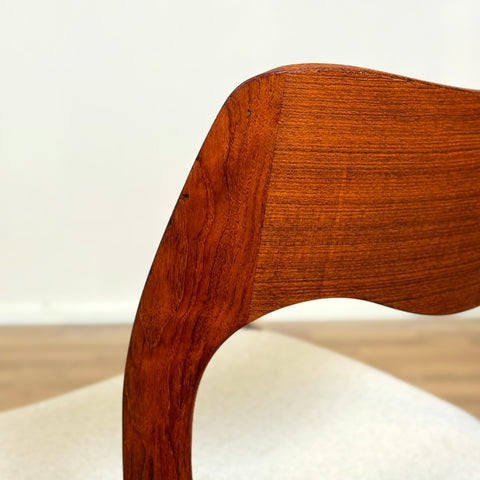 Danish set of 6 dining chairs 'model 71' by Niels O. Moller