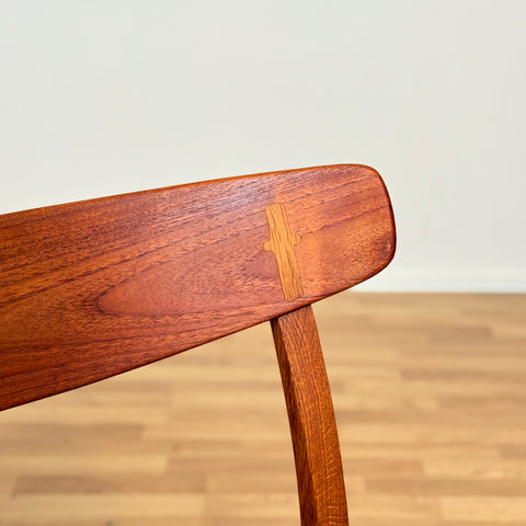 Danish set of 6 dining chairs in oak & teak CH23 by Hans J. Wegner