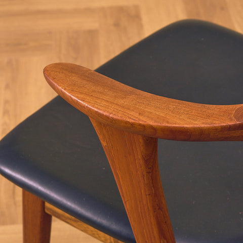 Danish chair in solid teak by Erik Kirkegaard, model 49