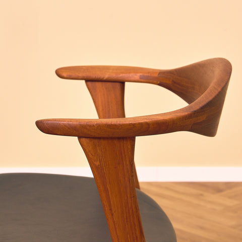 Danish chair in solid teak by Erik Kirkegaard, model 49