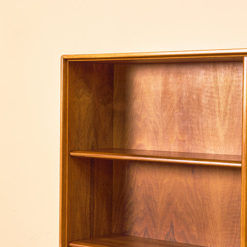 Swedish bookshelf in walnut by Bertil Fridhagen for Bodafors